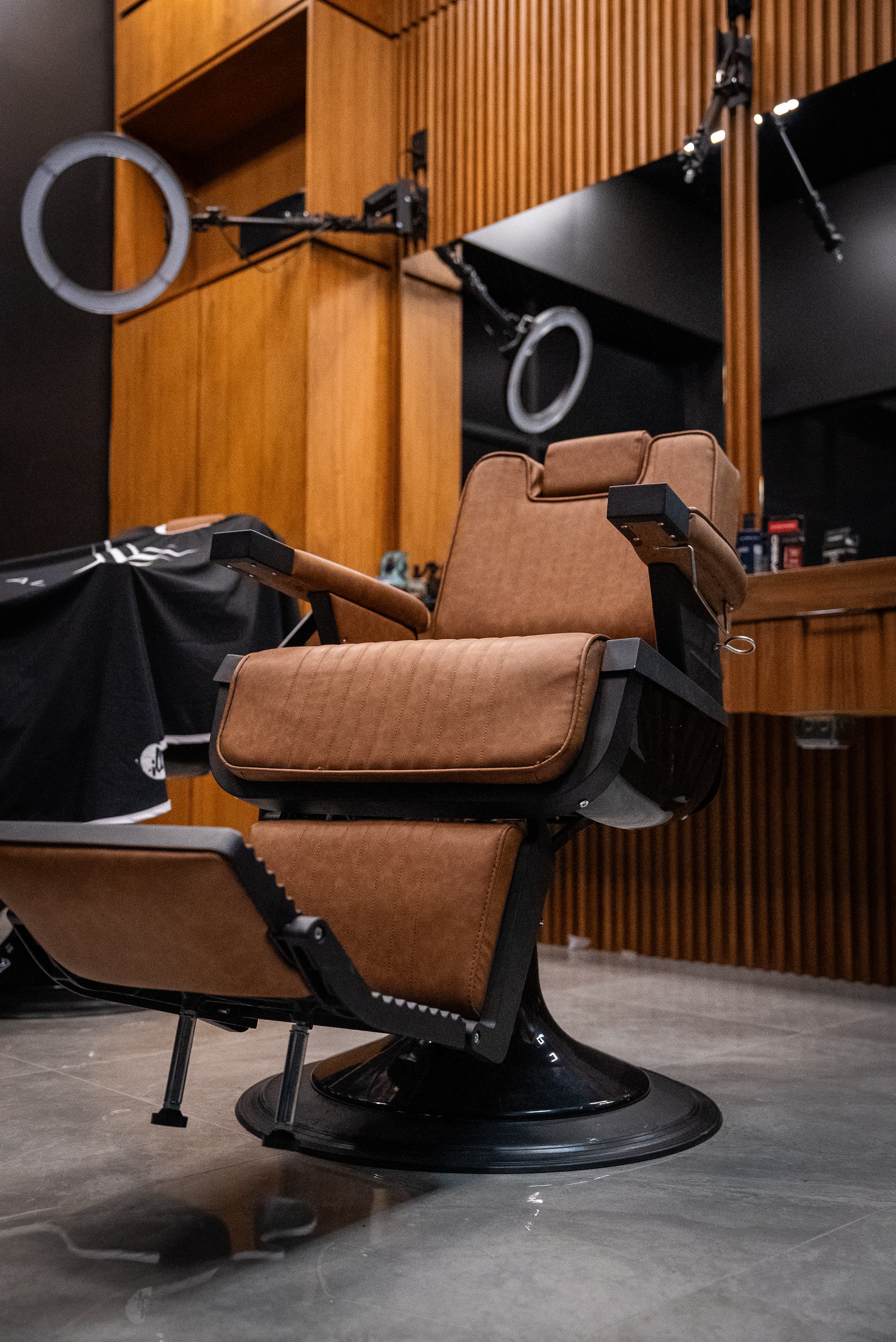 ALFA Club barber chair